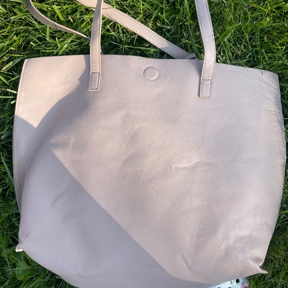 Reversible tote - Picture 2 of 3